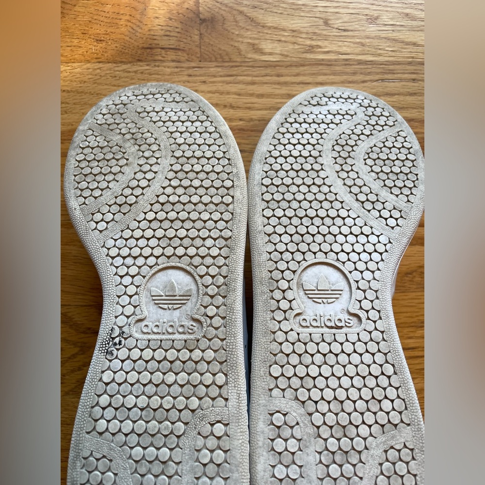 Adidas Stan Smith Shoes - Adult Size 6 - Picture 13 of 16